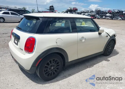 2018 Mini Hardtop Cooper/Oxford Edition из США, поврежденный, VIN WMWXP5C58J3C65621